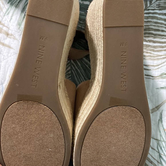 NINE WEST ADELL2 9.5 - Picture 6 of 9